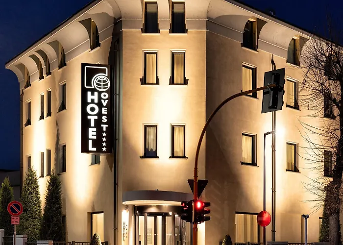Ovest Hotel