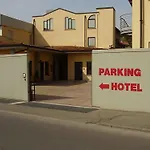 Hotel Ovest 4*