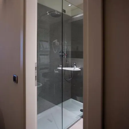 Hotel Ovest 4*