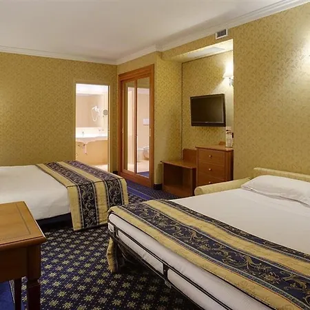 Hotel Ovest 4*