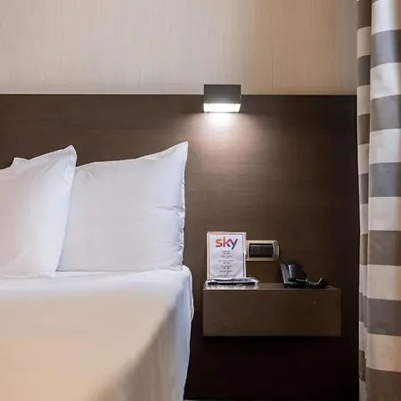 Ovest 4* Piacenza