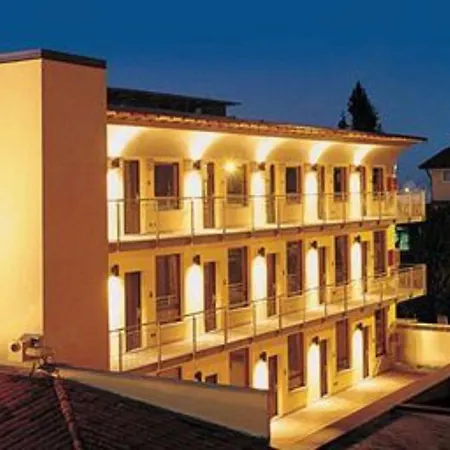 Ovest Hotell Piacenza