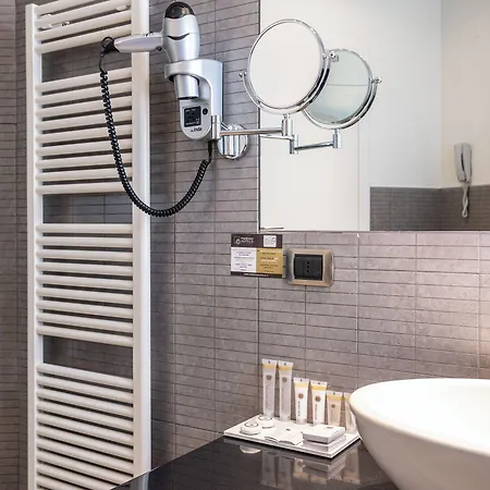 Hotel Ovest 4*