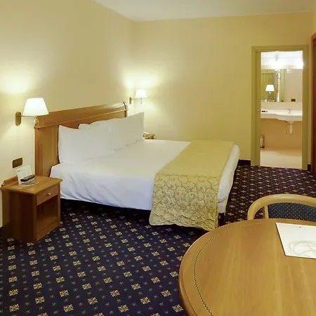 Ovest Hotel 4*