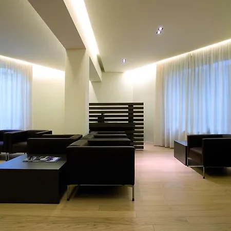 Ovest Hotel