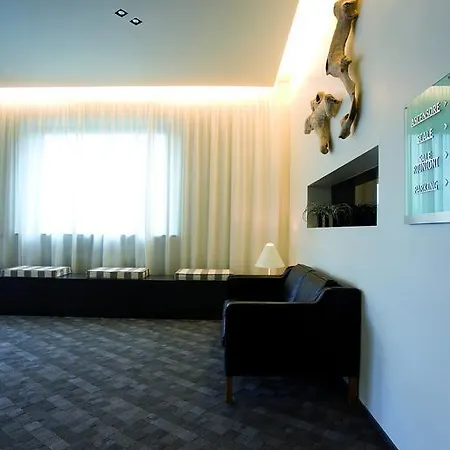 Hotel Ovest