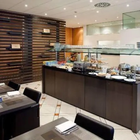 Ovest 4* Piacenza