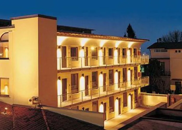 Ovest Hotell Piacenza